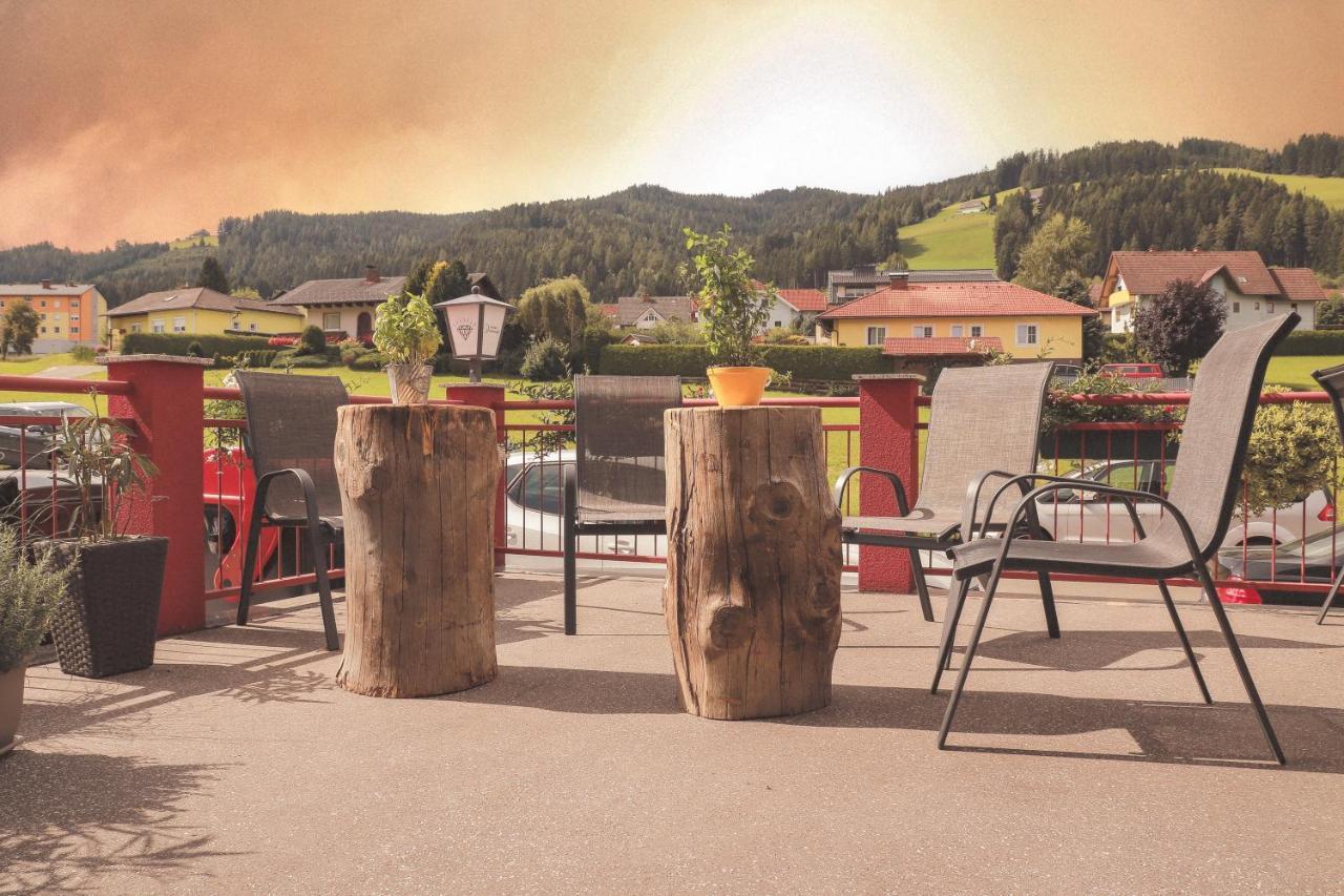 Zirben Diamant Rooms & Dogs Obdach Luaran gambar